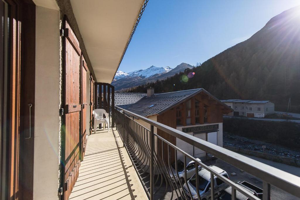Les Bulles - Www Valcenis Net - Lanslebourg-Mont-Cenis Exterior photo